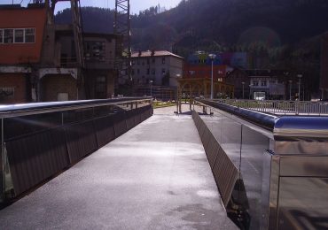 Puente Obenerreka Arrasate (led)